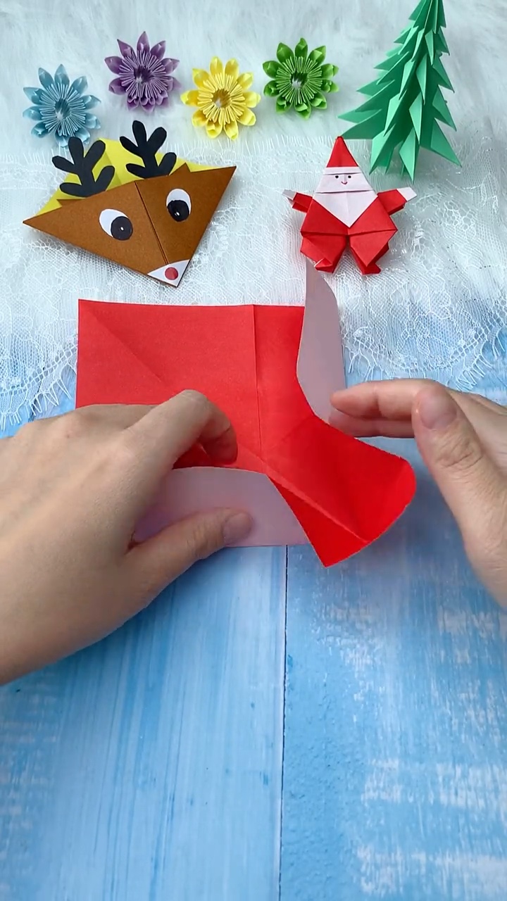 Step 2 Creasing Diagonal Guidelines and Folding Corner Wings Inward