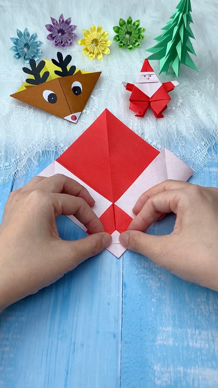 Step 3 Folding Left and Right Wings Inward to Establish Envelope Width