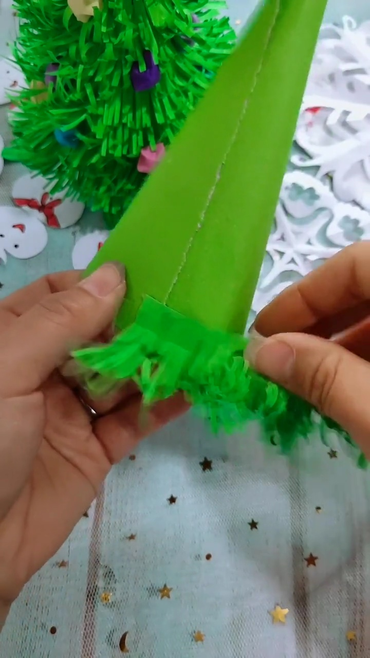 Step 4 Gluing and Spiral Wrapping Fringe Garland Around the Cone Base