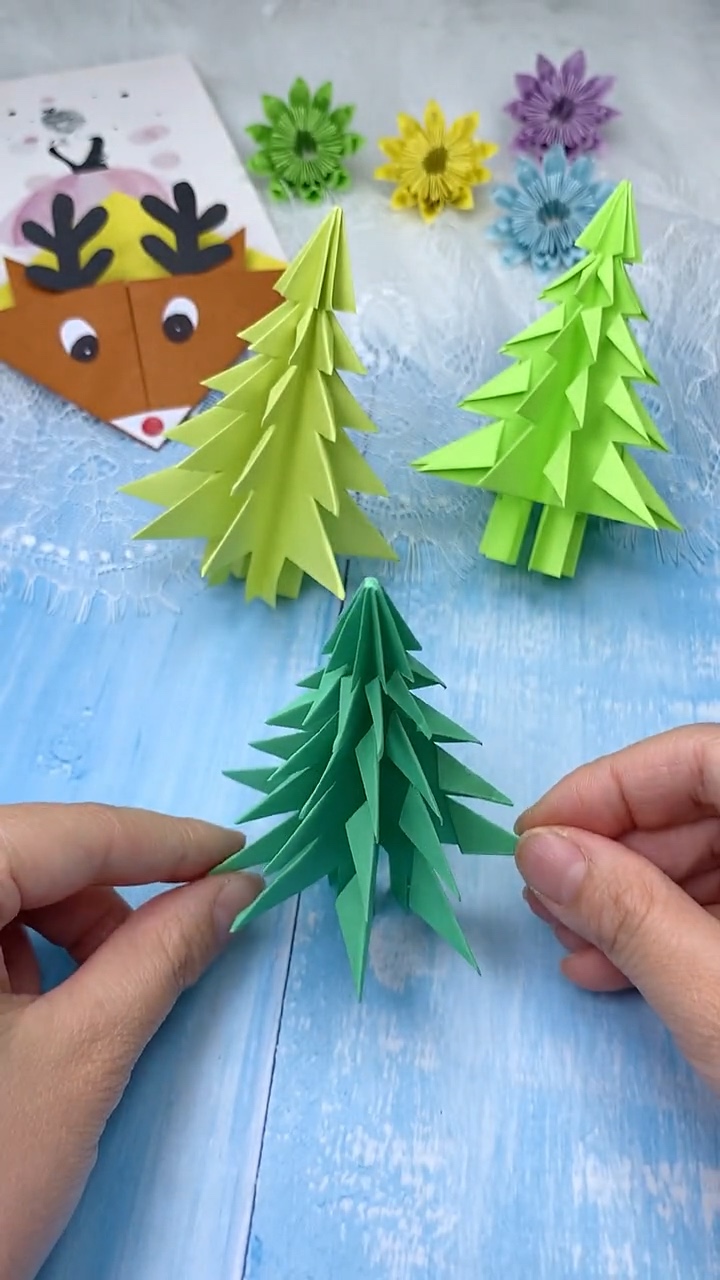 Group of 3D Standing Origami Pine Trees with Reindeer and Flower Paper Crafts